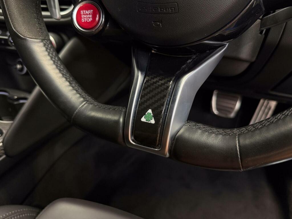Alfa Romeo Giulia 2.2 Jtdm-2 160 Super Blue #32