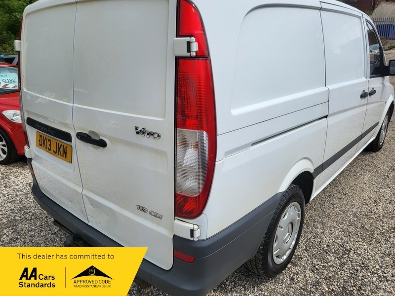 Mercedes-Benz V Class V6 Mpv White #15