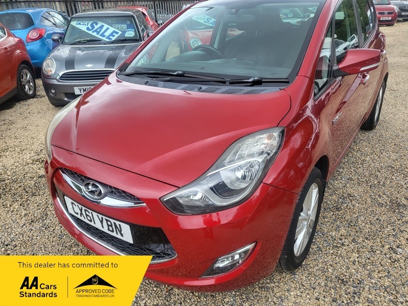 Hyundai Ix20 Style Red #4
