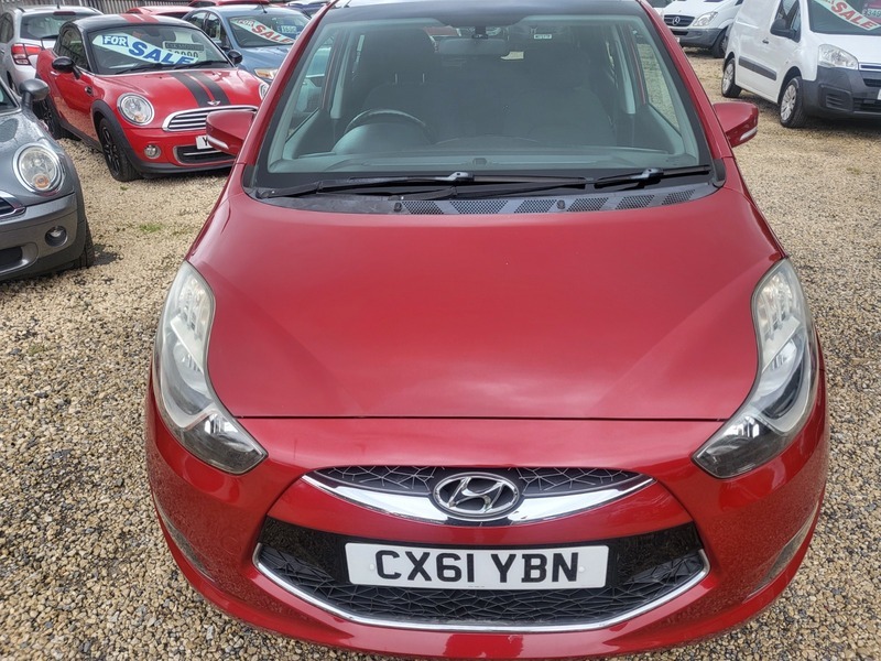 Hyundai Ix20 Style Red #5