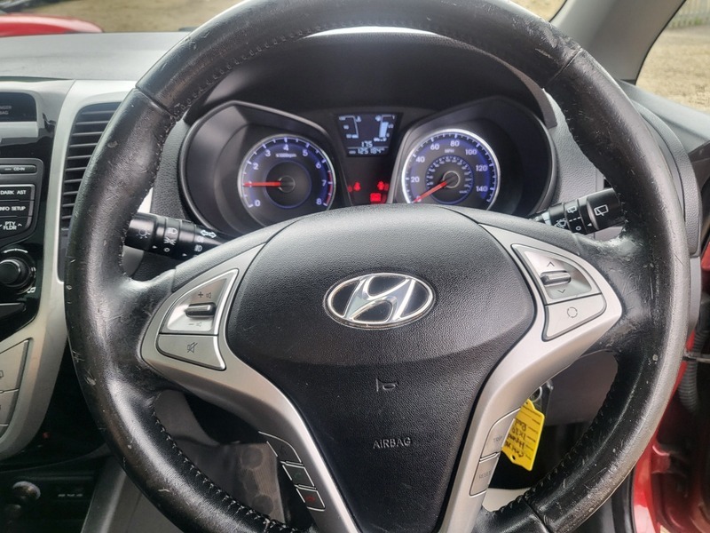 Hyundai Ix20 1.4 Active Grey #10