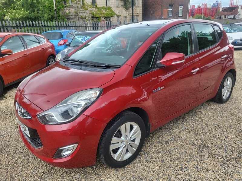 Hyundai Ix20 Style Red