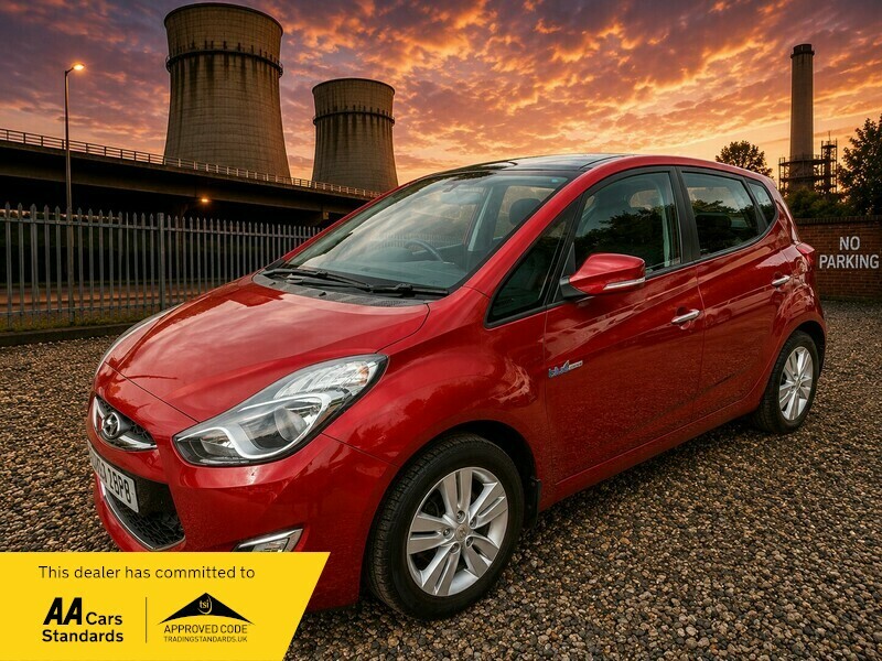 Hyundai Ix20 Style Red