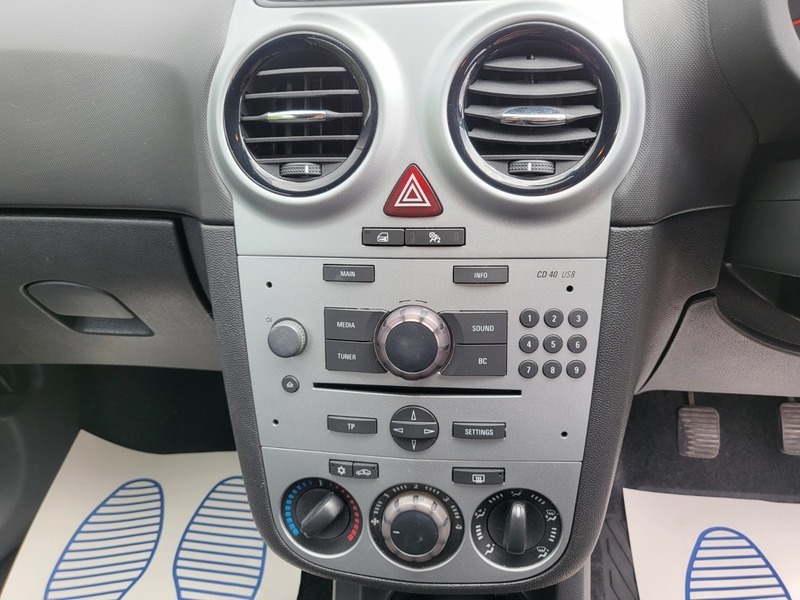 Vauxhall Corsa Energy Ac YR63BBN White #4