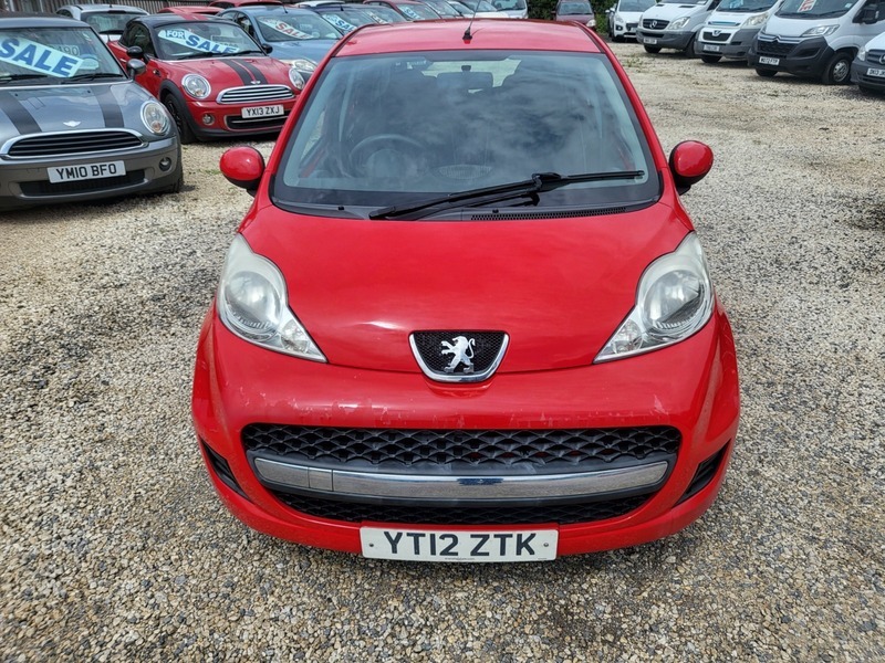 Peugeot 107 Urban Red #5