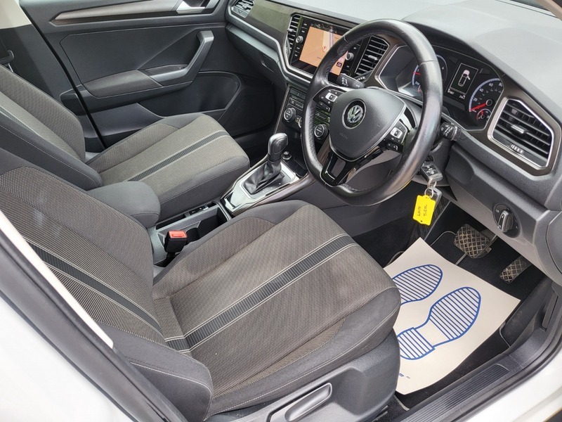 Volkswagen T-Roc Se Tdi Dsg White #3