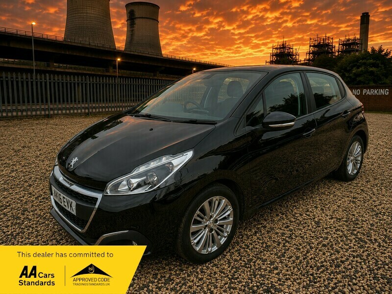 Peugeot 208 S S Signature Black
