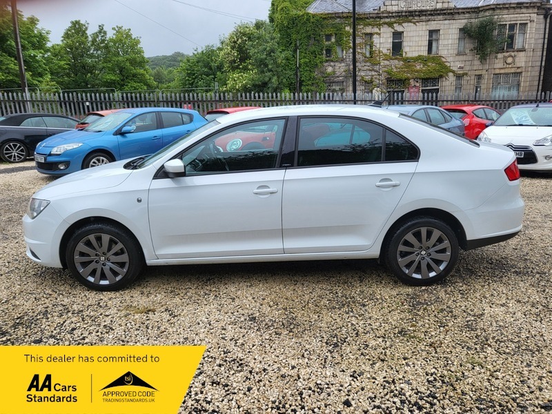 Seat Toledo 1.6 Tdi Ecomotive Cr I-tech Euro 5 Ss Red #22