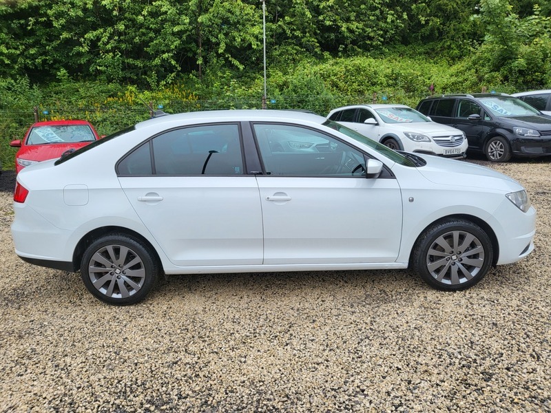 Seat Toledo Hatchback Red #11