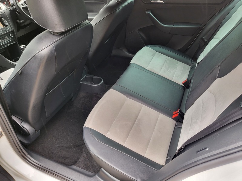 Seat Toledo Hatchback Red #18