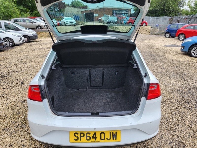 Seat Toledo Hatchback Red #23