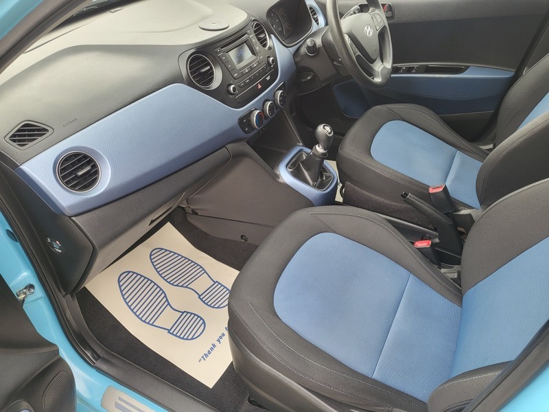 Hyundai I10 Premium Orange #20