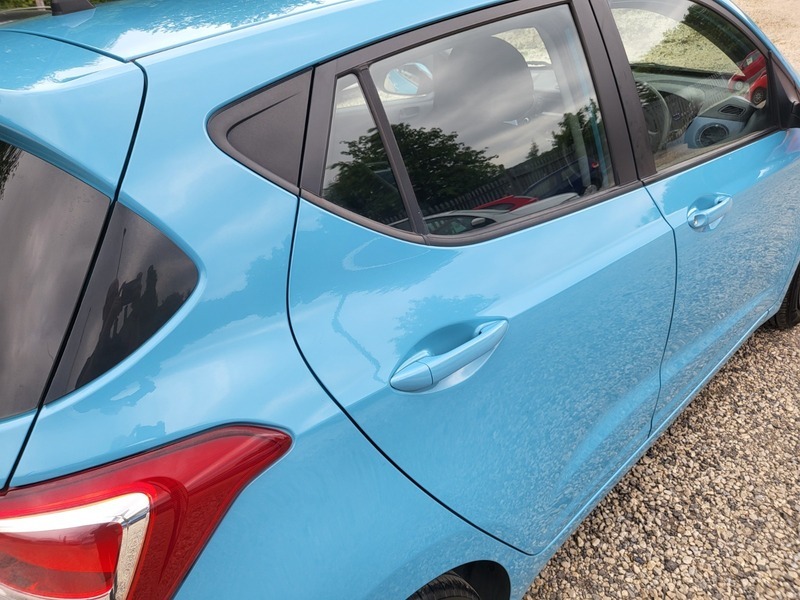 Hyundai I10 Premium Orange #13