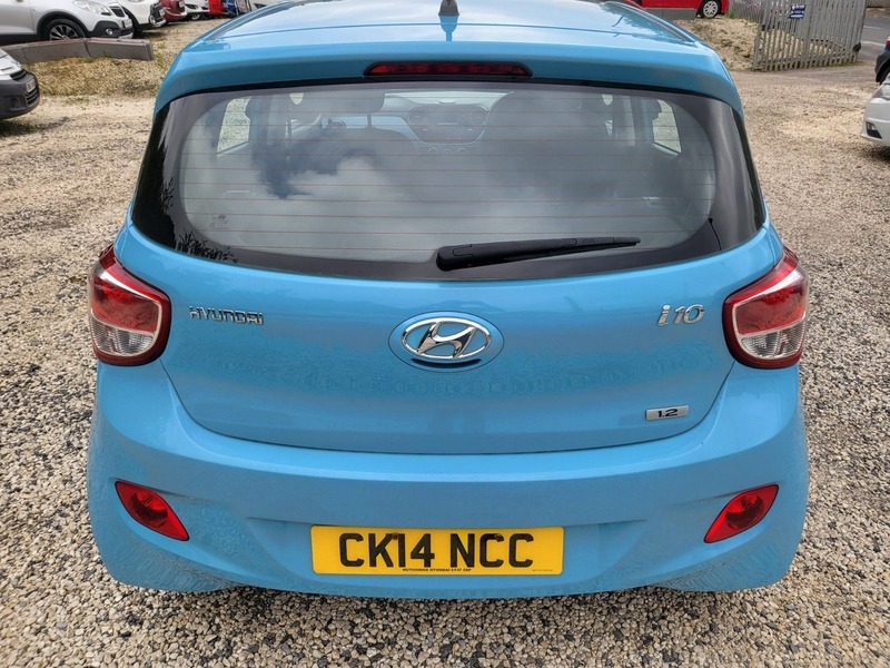 Hyundai I10 Premium Orange #17