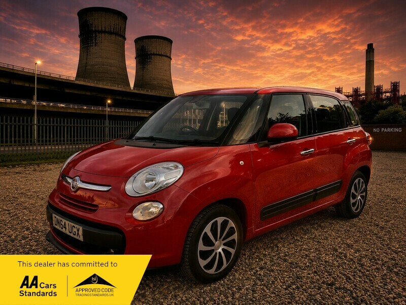 Fiat 500L Easy Red