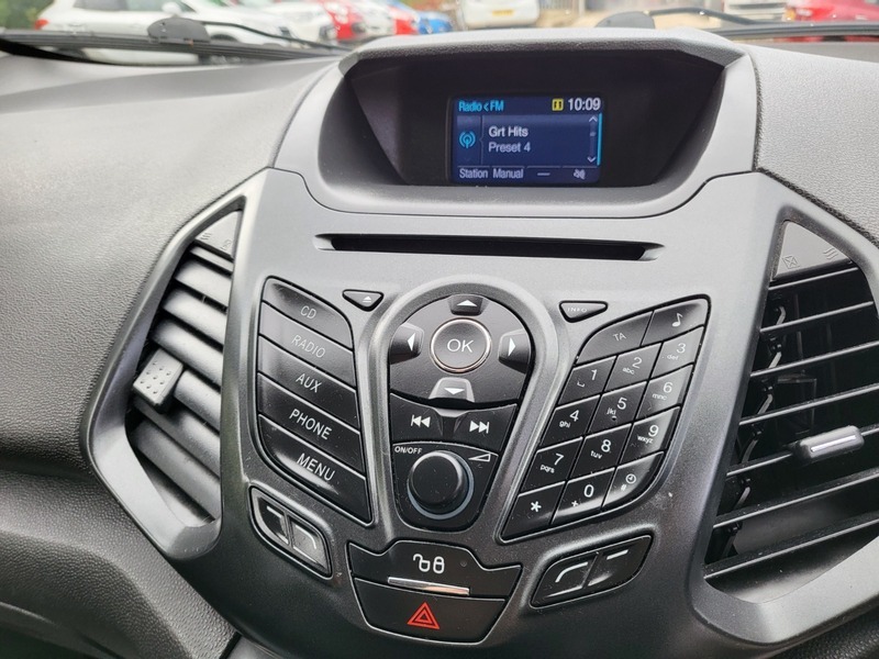 Ford Ecosport Zetec Silver #4