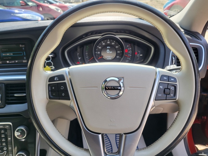 Volvo V40 V40 R-design Nav T2 White #10