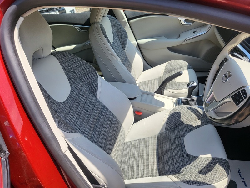 Volvo V40 V40 R-design Nav T2 White #14