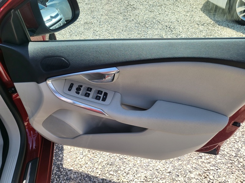 Volvo V40 V40 R-design Nav T2 White #12