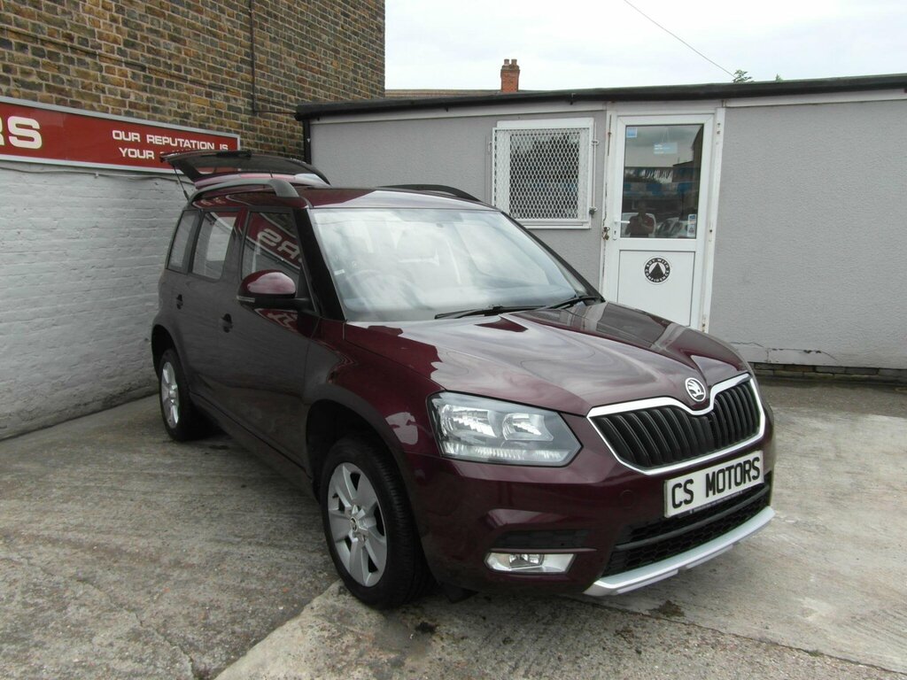 Skoda Yeti 1.2 Tsi S Euro 5 Red #3