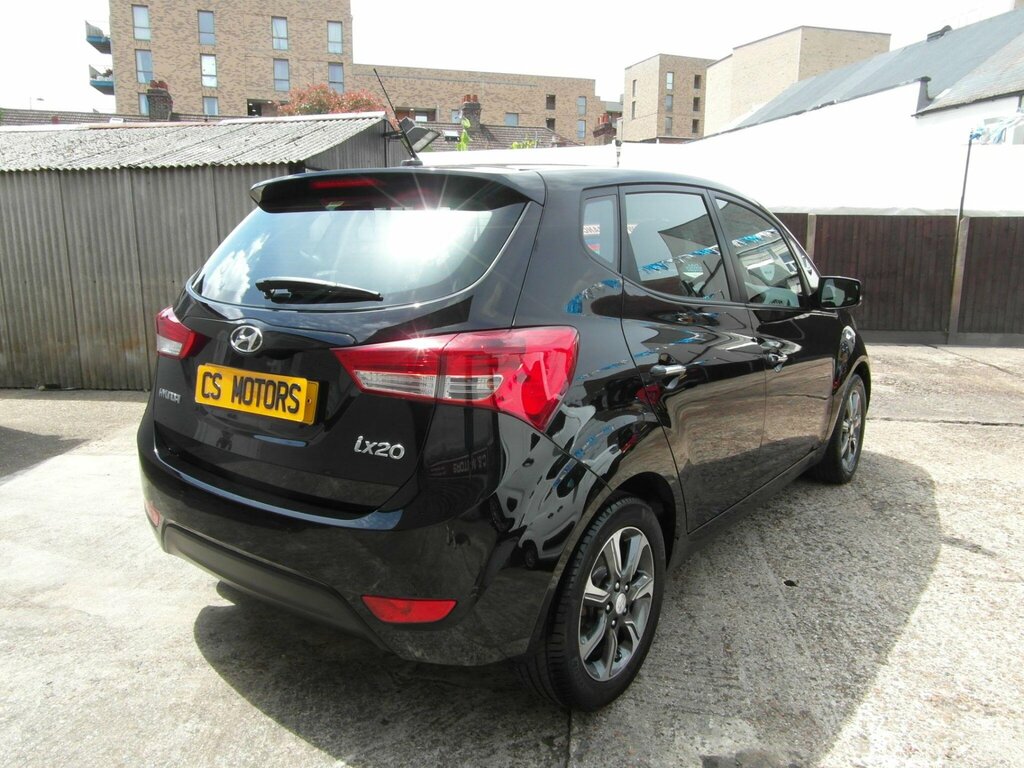 Hyundai Ix20 1.6 Se Red #14