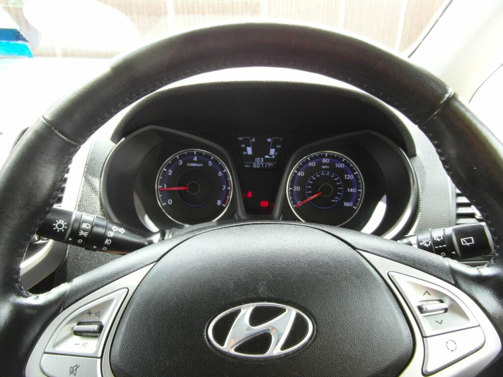 Hyundai Ix20 1.6 Se Red #20