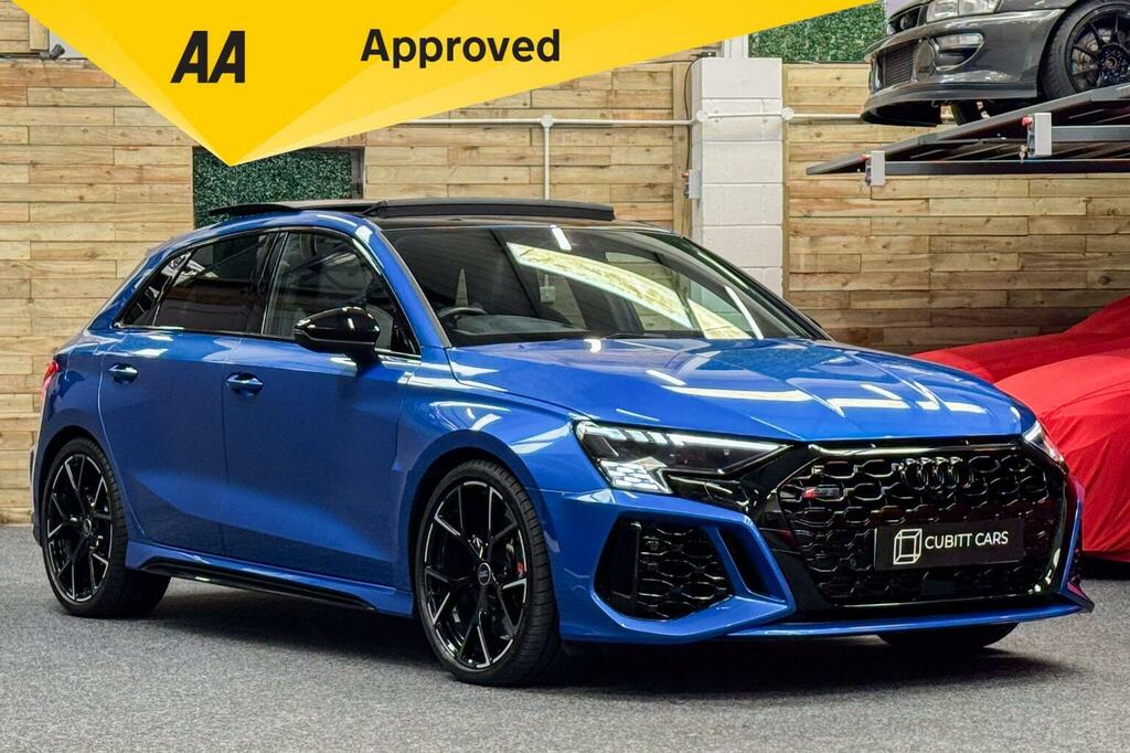 Audi RS3 Hatchback 2.5 Tfsi Vorsprung Sportback S Tronic Qu Blue