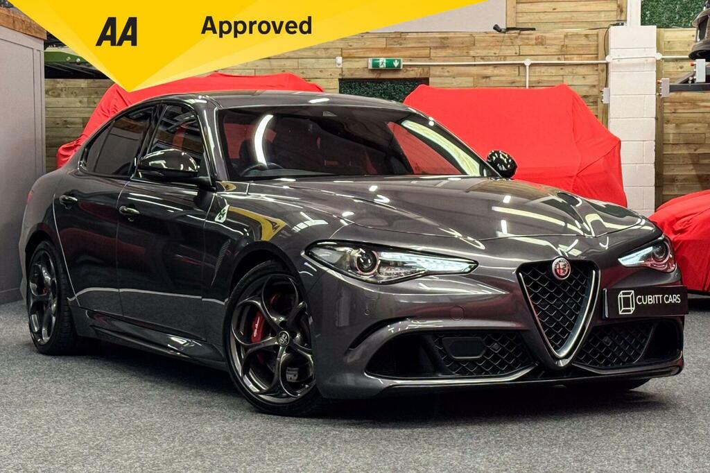 Alfa Romeo Giulia 2.9 V6 Bi-turbo Quadrifoglio Euro 6 Ss Grey