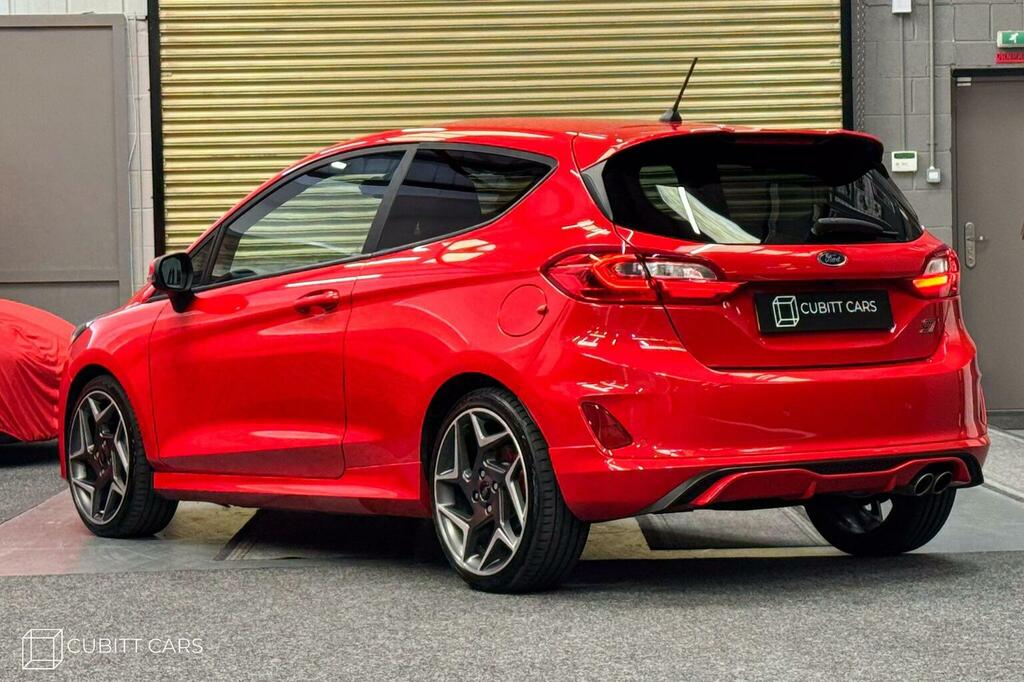 Ford Fiesta 1.5T Ecoboost St-3 Euro 6 RJ18GMV Red #4