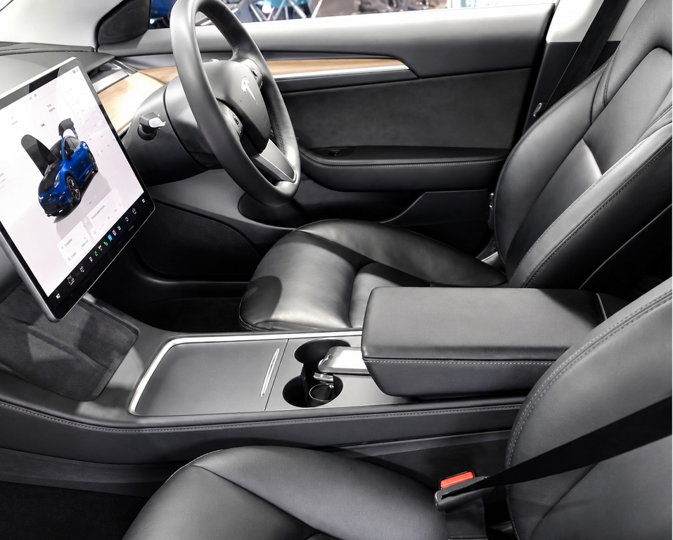 Tesla Model 3 Dual Motor Long Range Saloon 4  #3