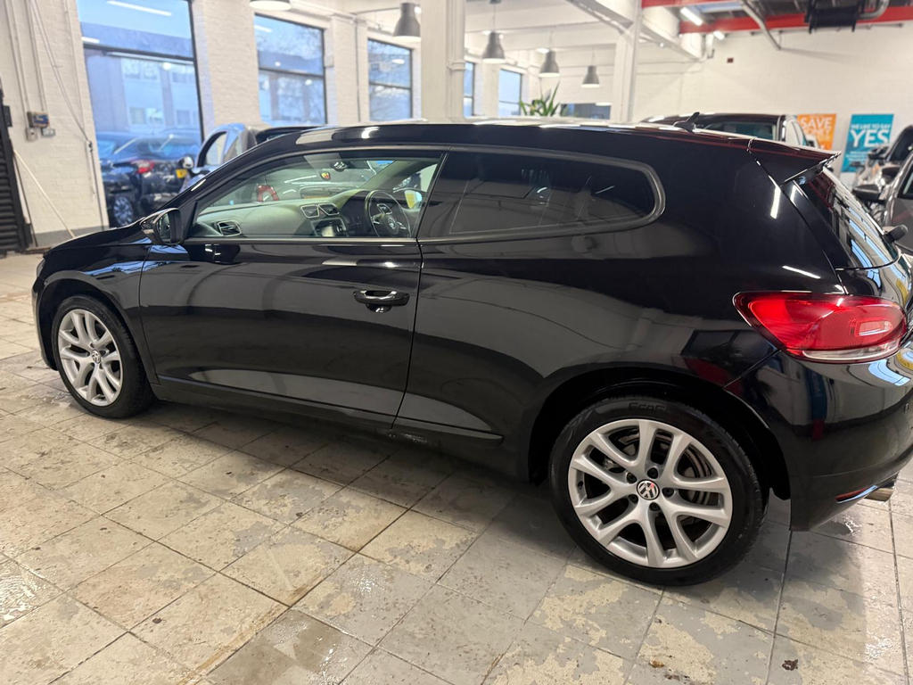Volkswagen Scirocco 1.4 Tsi Euro 5 White #7