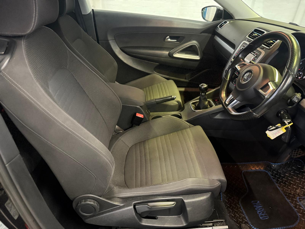 Volkswagen Scirocco 1.4 Tsi Euro 5 White #13