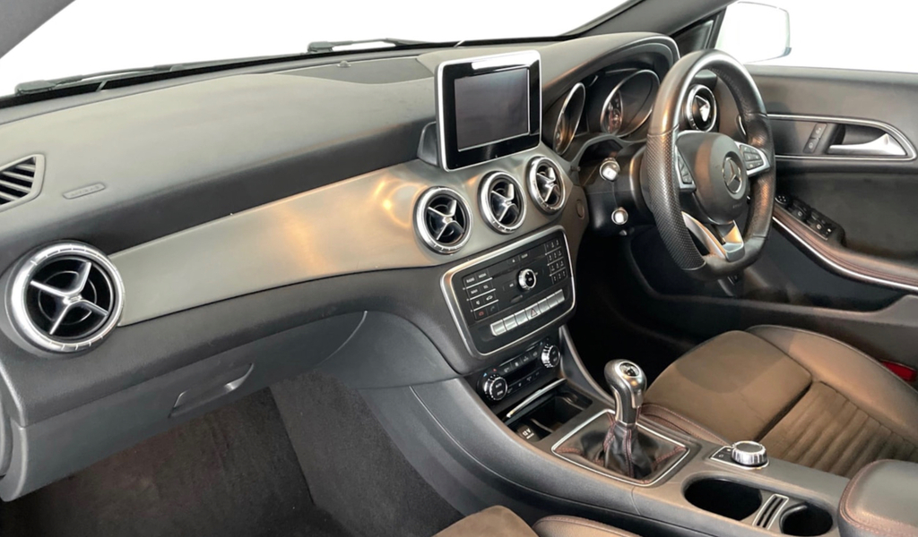 Mercedes-Benz CLA Class 1.6 Amg Line Edition Coupe Euro  #6