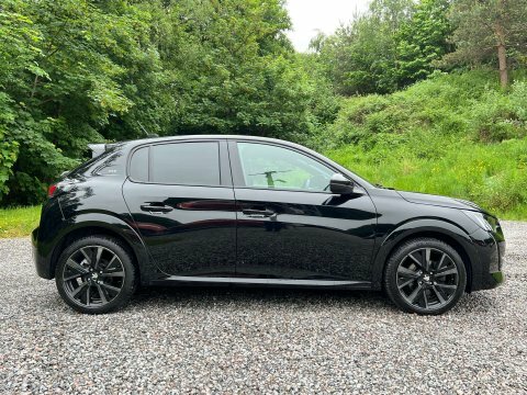 Peugeot 208 1.2 208 Gt SE23GGF Black #2