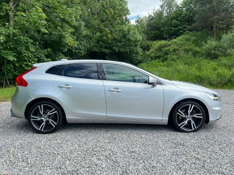 Volvo V40 2.0 V40 R-design Silver #2