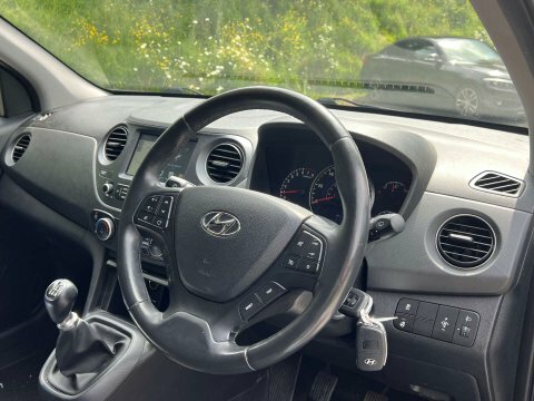 Hyundai I10 Se Blue #10