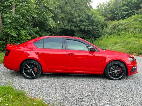 Skoda Octavia 2.0 Octavia Vrs Red #2