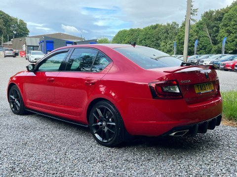Skoda Octavia 2.0 Octavia Vrs Red #5