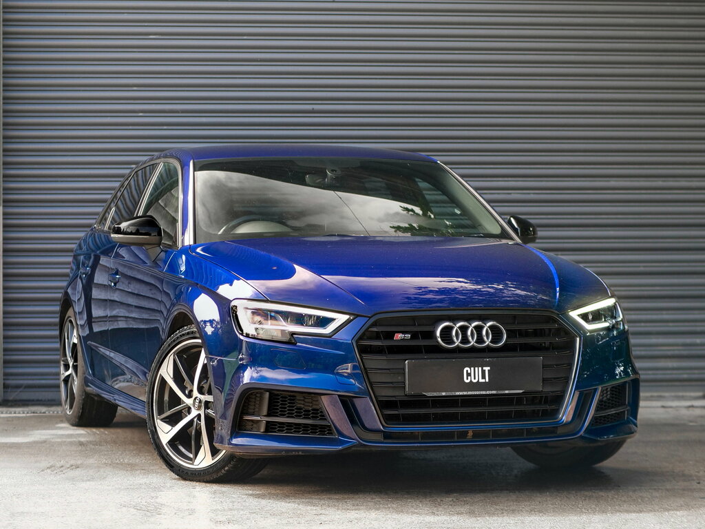 Audi S3 2.0 Tfsi Black Edition Sportback S Tron Blue