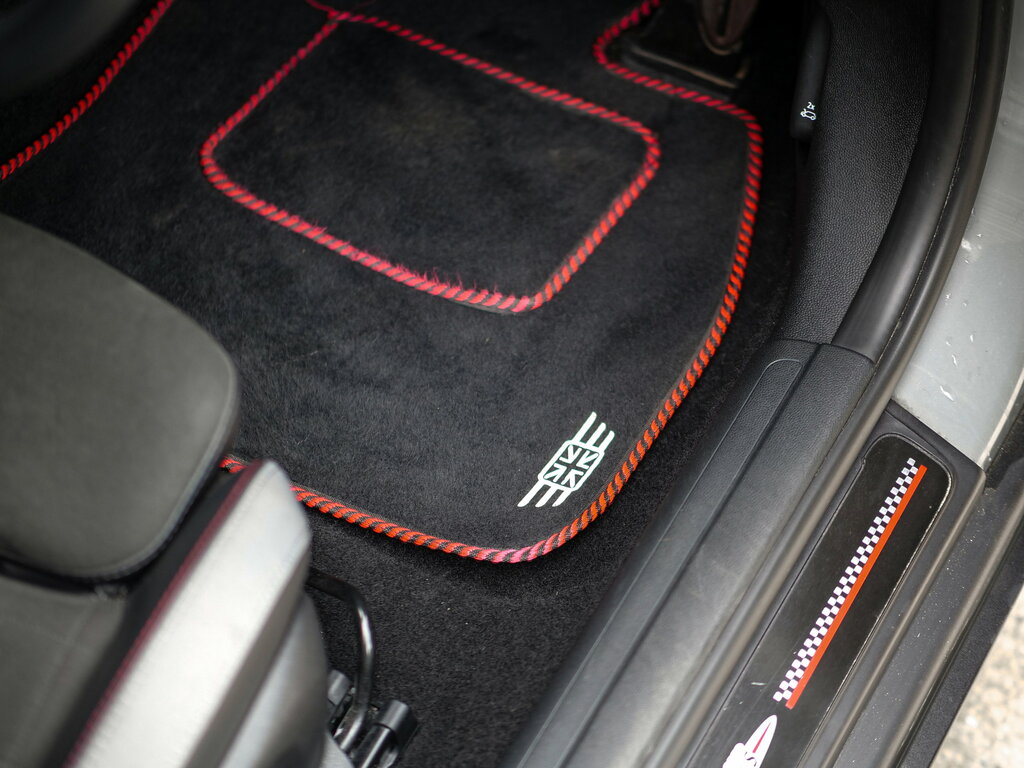 Mini Clubman Cooper Exclusive Red #19