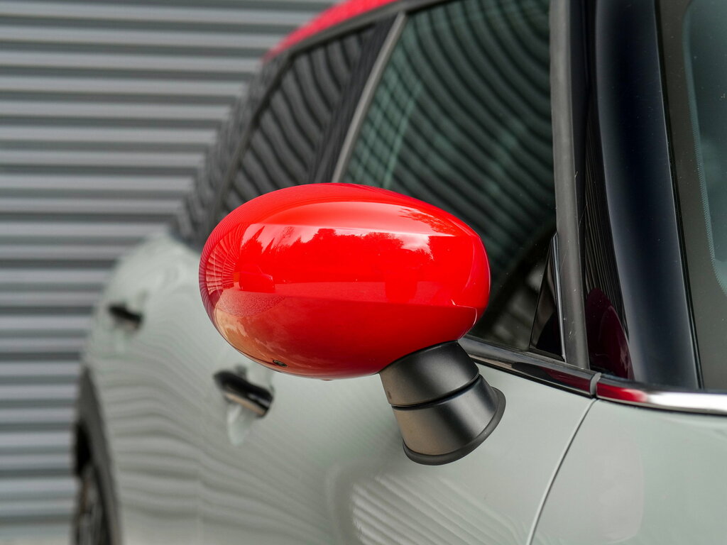 Mini Clubman Cooper Exclusive Red #50