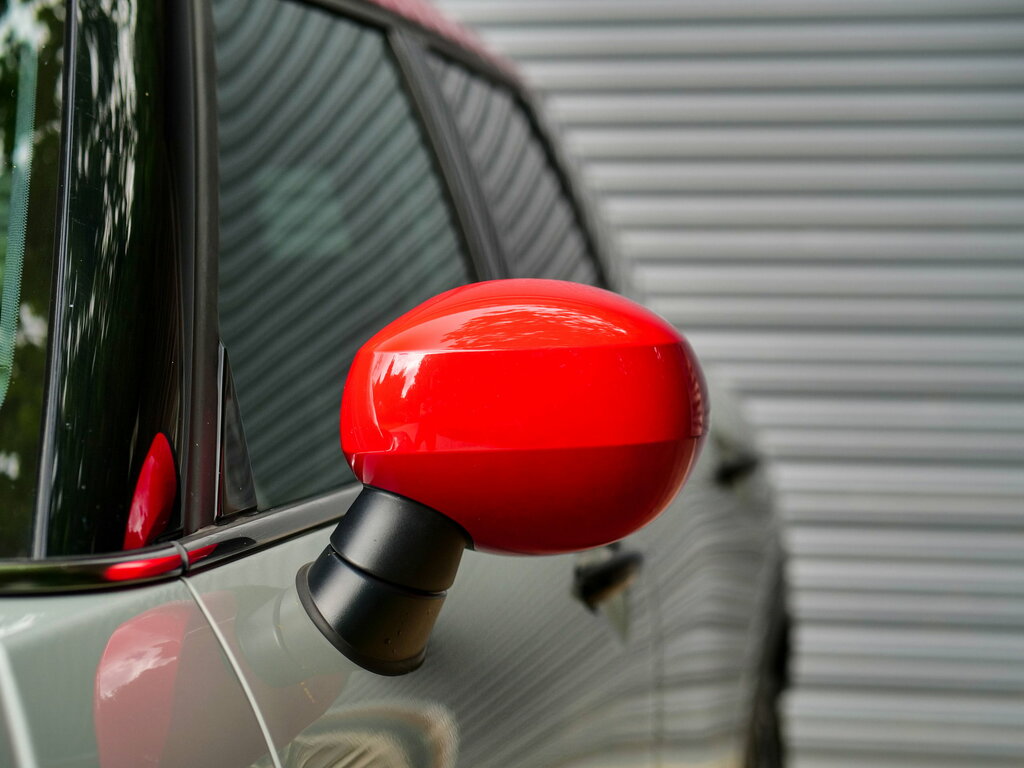Mini Clubman Cooper Exclusive Red #51
