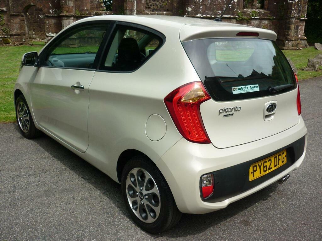 Kia Picanto 1.25 Halo Euro 5 Beige #3