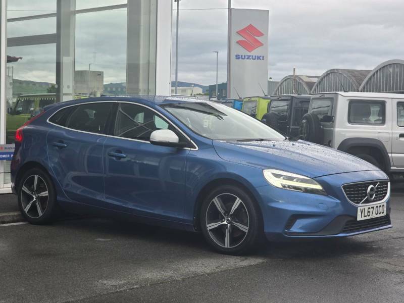 Volvo V40 T2 122 R Design Nav Plus - 2017 67 YL67OCO Blue #2