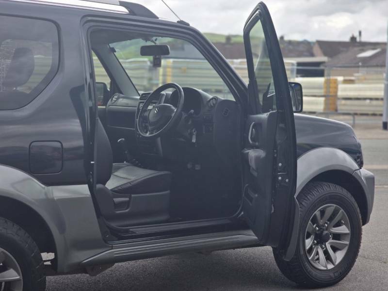 Suzuki Jimny  Black #17