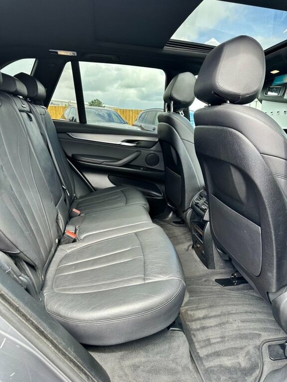 BMW X5 Automatic White #17