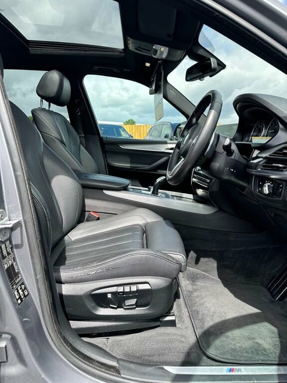 BMW X5 Automatic White #9
