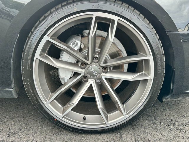 Audi A4 Avant Estate KO16ULT Black #2