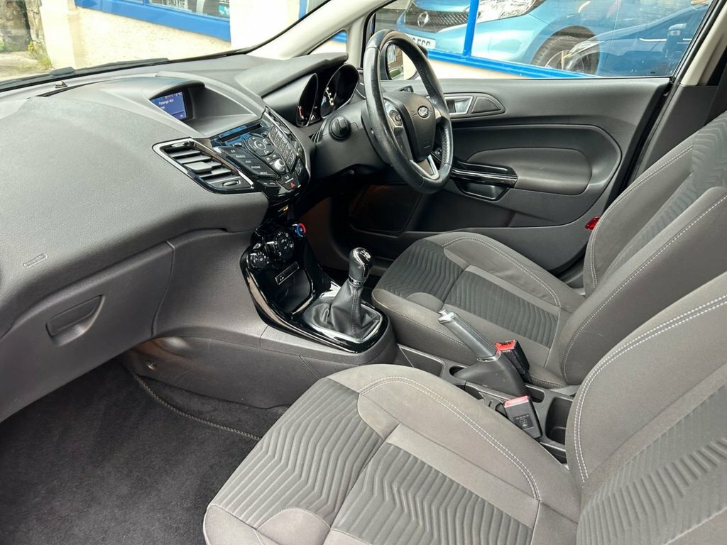 Ford Fiesta 1L Zetec Black #6