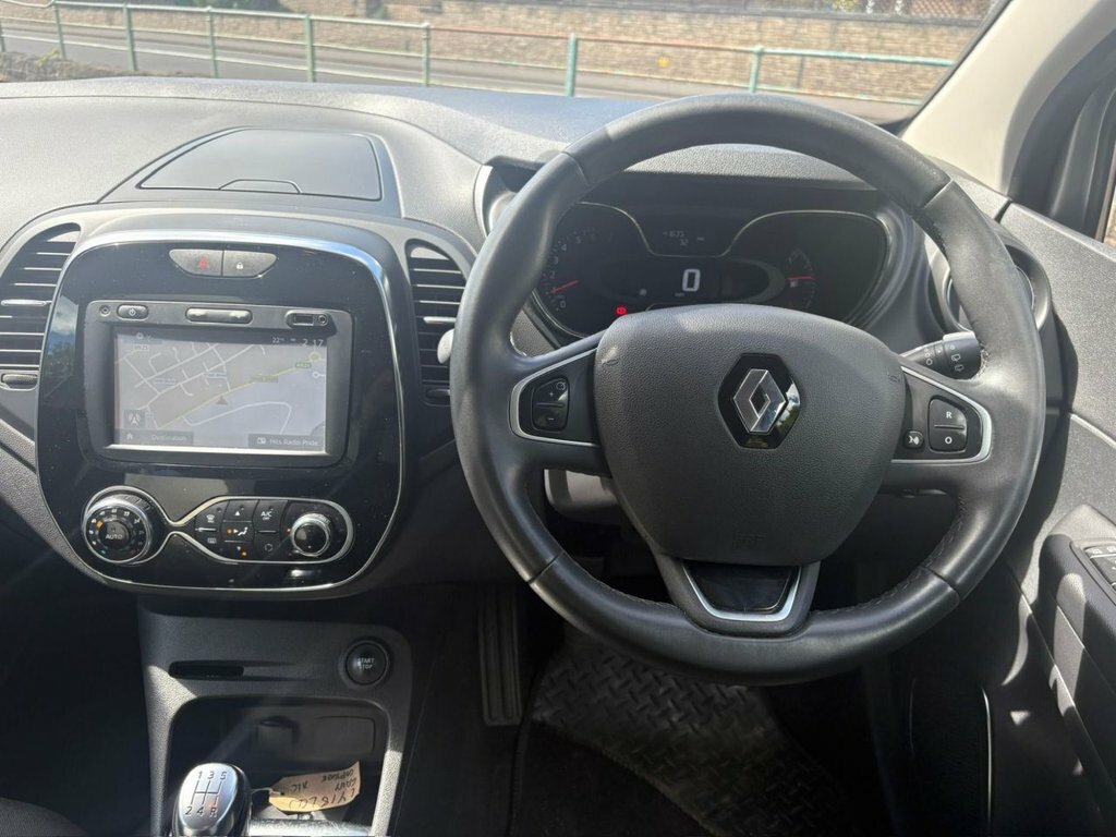 Renault Captur Suv LY18LCW Grey #6